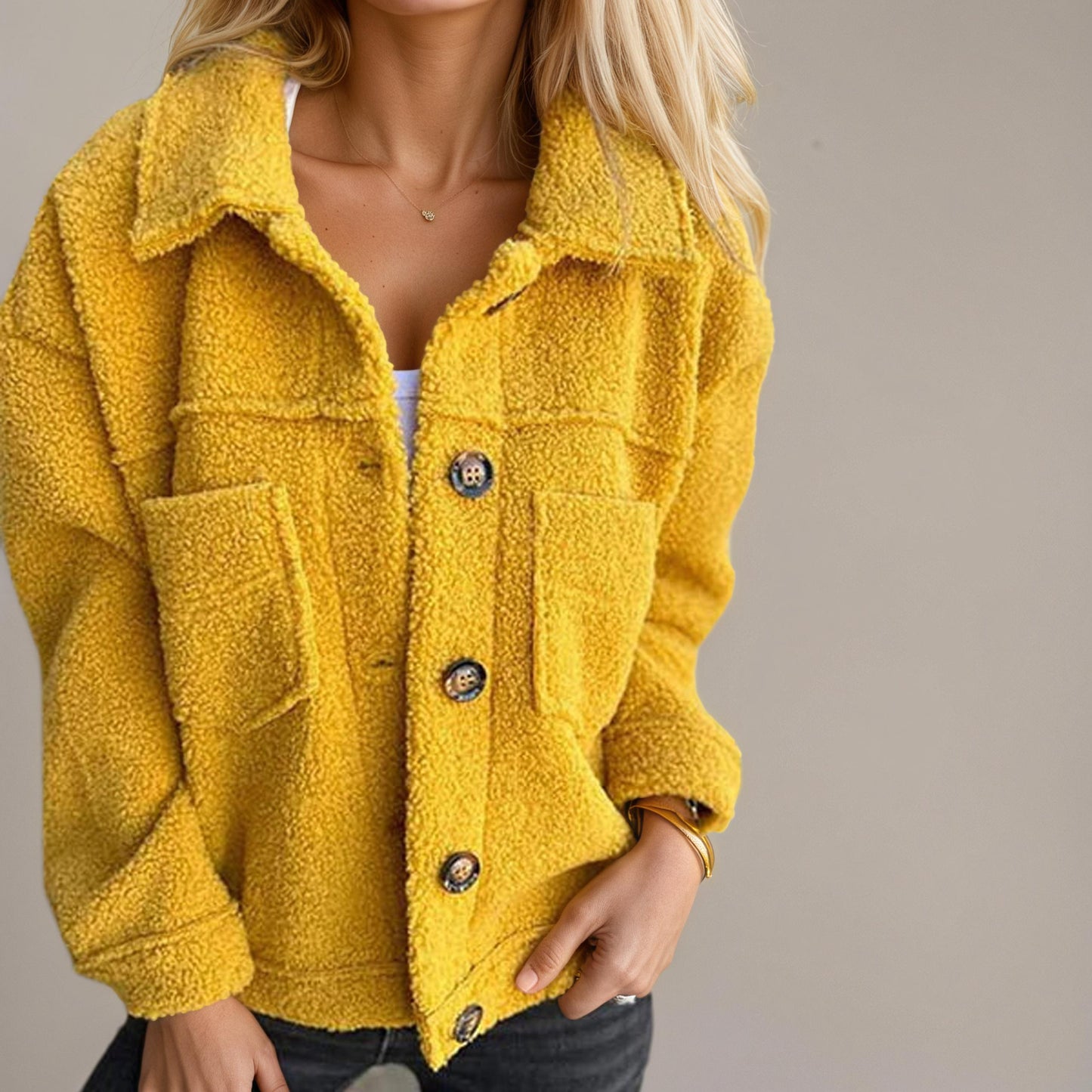 Zera Women's Short Wool Jacket | Elegant Lapel Design