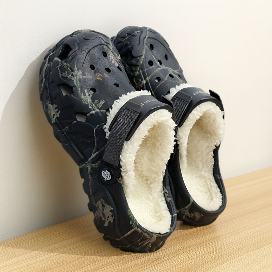 Unisex Winter Clogs | Warm Lined Slippers | Faux Fur Interior & Non-Slip EVA Sole