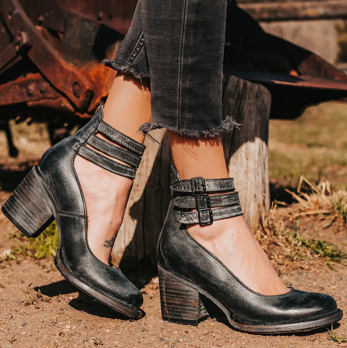 Women’s Vintage Leather Heels | Pointed Toe | Cushioned Insole