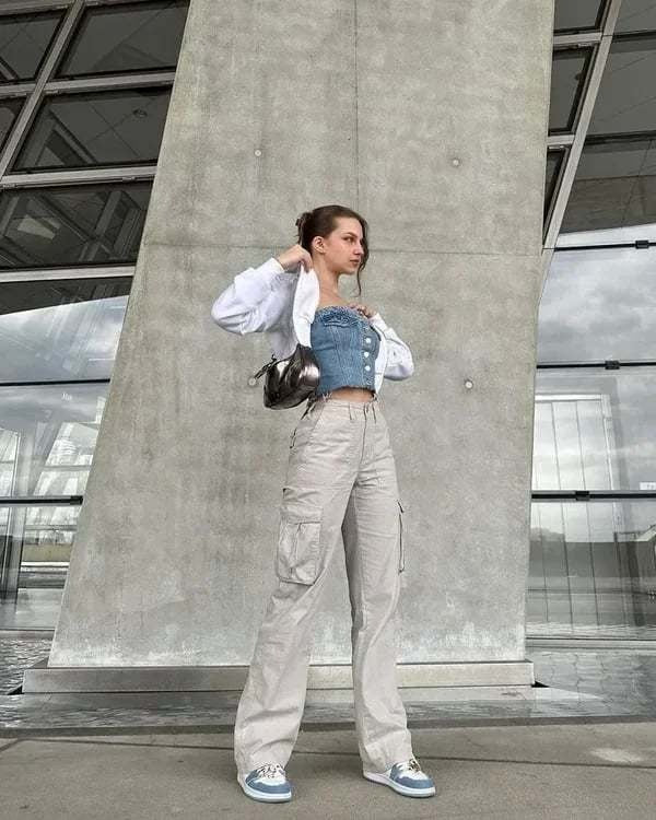 Women’s Cargo Pants | Adjustable Waist | Multiple Pockets | Durable Fabric