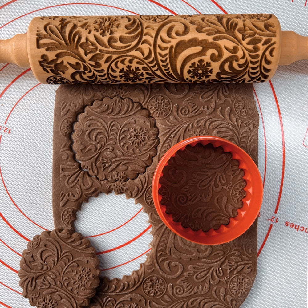 Embossed Wooden Rolling Pin | Christmas Cookie Roller | Holiday Baking Tool